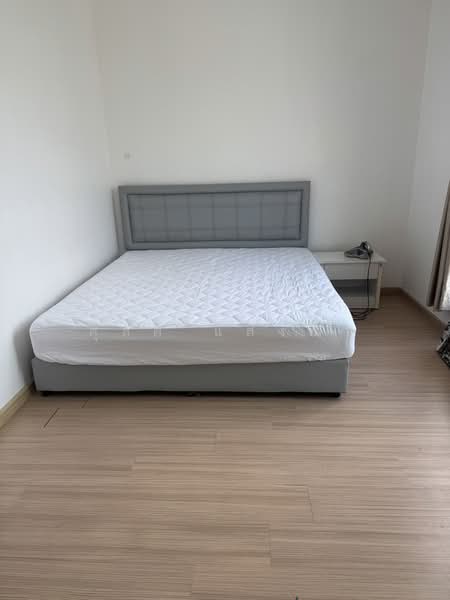 ให้เช่าทาวน์โฮม ม.เสนาวีว่า (เจซิตี้ ) อัสสัมชัญ ศรีราชา, Chon Buri (Pattaya), Surasak, Si Racha, Chon Buri (Pattaya), 3 Bedrooms, 80 sqm, Townhouse For Rent, by Dusit Saengfa, 500223023 - DDproperty.com