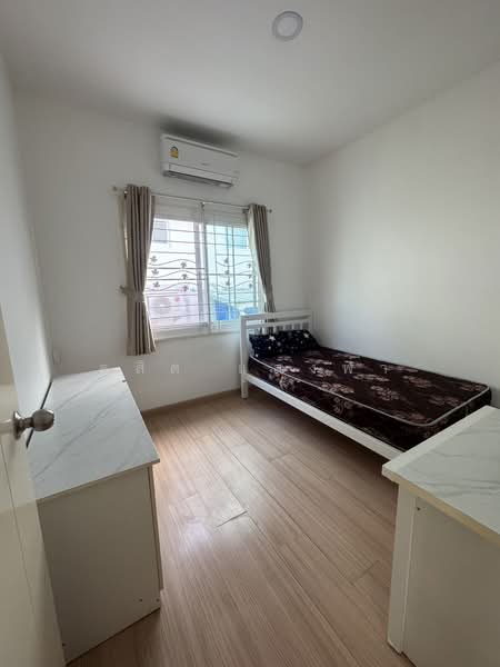 ให้เช่าทาวน์โฮม ม.เสนาวีว่า (เจซิตี้ ) อัสสัมชัญ ศรีราชา, Chon Buri (Pattaya), Surasak, Si Racha, Chon Buri (Pattaya), 3 Bedrooms, 80 sqm, Townhouse For Rent, by Dusit Saengfa, 500223023 - DDproperty.com