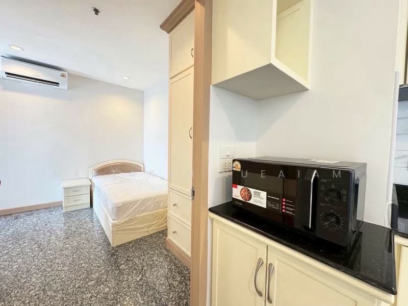 Pathumwan Resort, Bangkok, Phayathai Road, Thanon Phaya Thai, Ratchathewi, Bangkok, 2 Bedrooms, 50 sqm, Condo For Sale, by Nattakan nueaiam, 500223038 - DDproperty.com