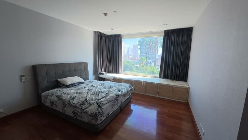 Watermark Chaophraya, Bangkok, Soi Charoennakorn 39-41, Charoennakorn Road, Bang Lam Phu Lang, Khlong San, Bangkok, 3 Bedrooms, 145 sqm, Condo For Sale, by James RR., 500223042 - DDproperty.com