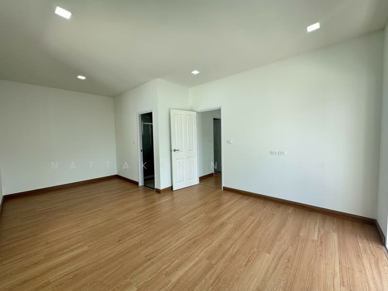 Golden Neo Bangna-Suan Luang, Bangkok, Bangna-Trad Road + Expressway, Dok Mai, Prawet, Bangkok, 4 Bedrooms, 136 sqm, Single Detached House For Sale, by Nattakan nueaiam, 500223047 - DDproperty.com