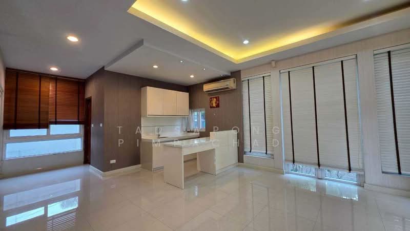 The Gallery House Pattern, Bangkok, 230/145 Lat Phrao, Intersection 31, Jom Phon, Chatuchak, Bangkok, 4 Bedrooms, 252 sqm, Single Detached House For Sale, by Tadsapong Pimpachad, 500223049 - DDproperty.com