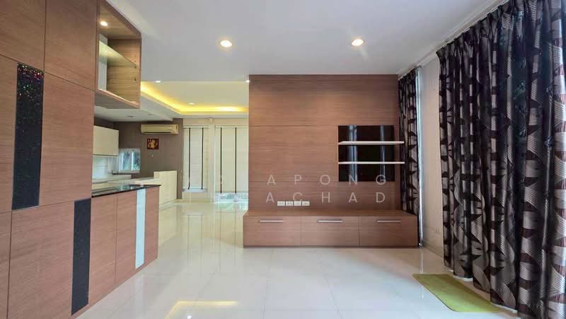 The Gallery House Pattern, Bangkok, 230/145 Lat Phrao, Intersection 31, Jom Phon, Chatuchak, Bangkok, 4 Bedrooms, 252 sqm, Single Detached House For Sale, by Tadsapong Pimpachad, 500223049 - DDproperty.com