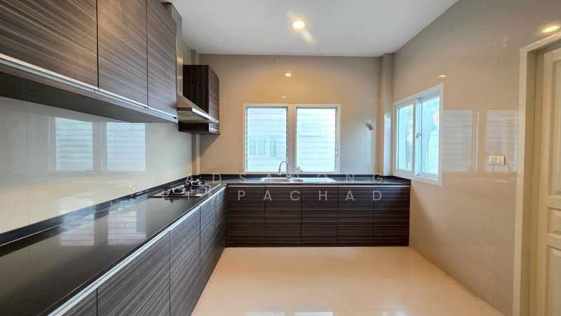 The Gallery House Pattern, Bangkok, 230/145 Lat Phrao, Intersection 31, Jom Phon, Chatuchak, Bangkok, 4 Bedrooms, 252 sqm, Single Detached House For Sale, by Tadsapong Pimpachad, 500223049 - DDproperty.com