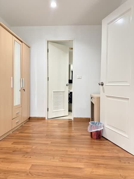 The Mark Ratchada-Airport Link, Bangkok, Chaturathit Road, Makkasan, Ratchathewi, Bangkok, 1 Bedroom, 39 sqm, Condo For Rent, by Kongkarn Yodkom, 500223054 - DDproperty.com