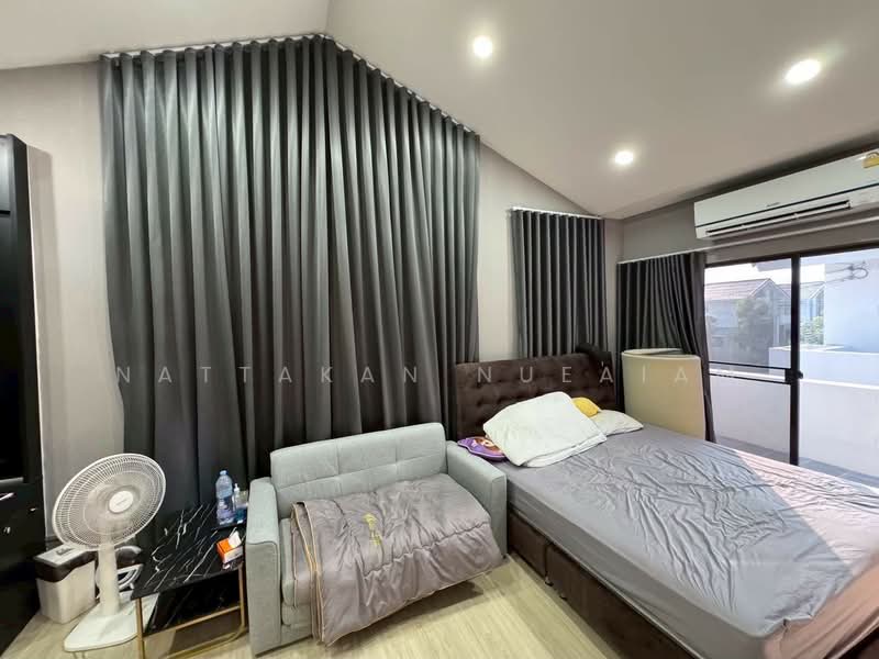 Perfect Park Krungthep Kreetha-Ramkhamhaeng, Bangkok, Kheha Romklao Road 6 Yeak 6, Khlong Song Ton Nun, Lat Krabang, Bangkok, 3 Bedrooms, 120 sqm, Single Detached House For Sale, by Nattakan nueaiam, 500223055 - DDproperty.com