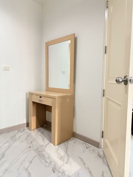 The Mark Ratchada-Airport Link, Bangkok, Chaturathit Road, Makkasan, Ratchathewi, Bangkok, 1 Bedroom, 38 sqm, Condo For Rent, by Kongkarn Yodkom, 500223061 - DDproperty.com