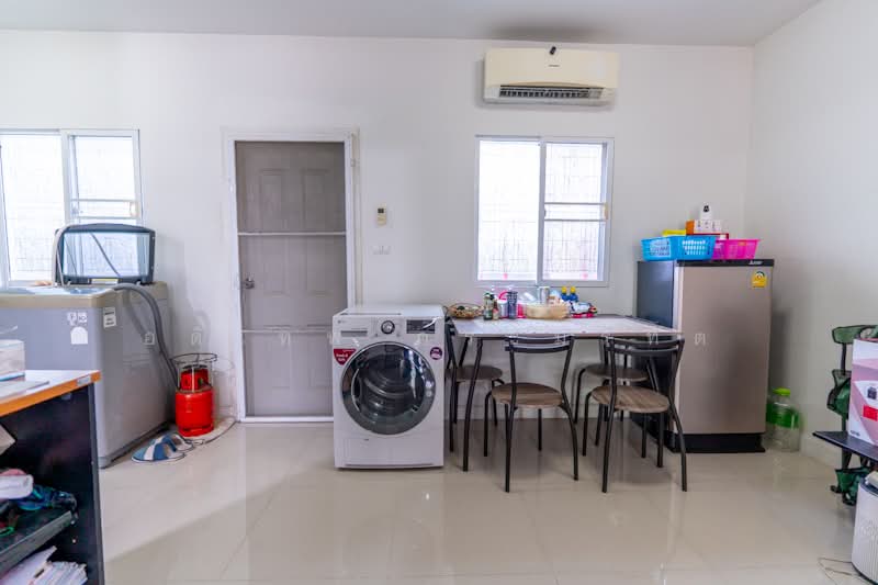 Lio Bliss Kanchanaphisek – Chaiyapruk, Nonthaburi, Soi Ban Kluai-Sai Noi, Bang Rak Pattana, Bang Bua Thong, Nonthaburi, 3 Bedrooms, 105 sqm, Townhouse For Sale, by อดิเทพ ภระมรทัต, 500223069 - DDproperty.com