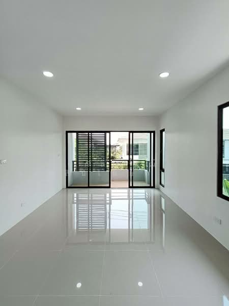 Pruksa Village 21 Delight, Pathum Thani, Pruksa Village 21, Lat Sawai, Lam Luk Ka, Pathum Thani, 3 Bedrooms, 160 sqm, Single Detached House For Sale, by นภัสศรณ์ วงศ์สินไทยกร (นันท์), 500223075 - DDproperty.com