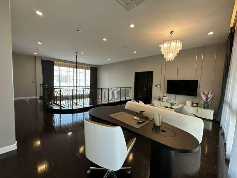 Grand Bangkok Boulevard Krungthepkritha : แกรนด์ บางกอก บูเลอวาร์ด กรุงเทพกรีฑา, กรุงเทพ, ถนน ศรีนครินทร์-ร่มเกล้า, คลองสามประเวศ, ลาดกระบัง, กรุงเทพ, 604 ตร.ม., บ้านเดี่ยว ให้เช่า, โดย วัชราทรัพย์ ภูปภาดล, 500223077 - DDproperty.com