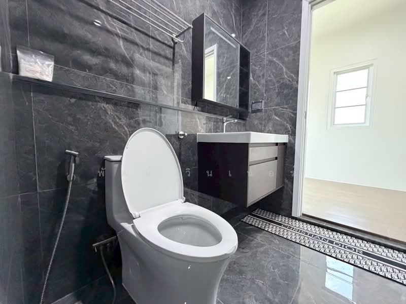 ออฟฟิศ 2 ชั้น พร้อมโกดัง, กรุงเทพ, หลักสอง, บางแค, กรุงเทพ, 405 ตร.ม., โกดัง-โรงงาน ให้เช่า, โดย พัฒน์ วินเนอร์, 500223082 - DDproperty.com