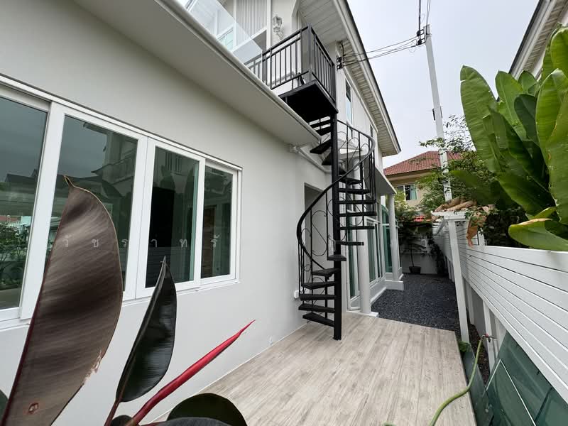 Perfect Place Sukhumvit 77-Suvarnabhumi : เพอร์เฟค เพลส สุขุมวิท77-สุวรรณภูมิ, สมุทรปราการ, ถนนลาดกระบัง, ราชาเทวะ, บางพลี, สมุทรปราการ, 280 ตร.ม., บ้านเดี่ยว ขาย, โดย วัชราทรัพย์ ภูปภาดล, 500223085 - DDproperty.com