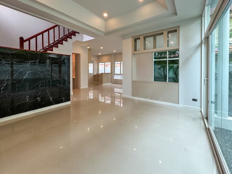 Perfect Place Sukhumvit 77-Suvarnabhumi, Samut Prakan, Lat Krabang Road, Rachathewa, Bang Plee, Samut Prakan, 4 Bedrooms, 280 sqm, Single Detached House For Sale, by วัชราทรัพย์ ภูปภาดล, 500223085 - DDproperty.com