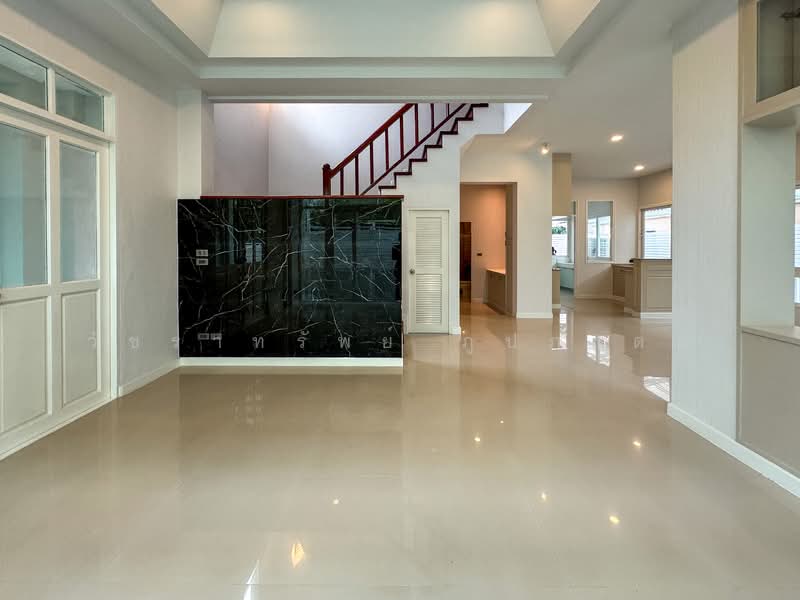 Perfect Place Sukhumvit 77-Suvarnabhumi, Samut Prakan, Lat Krabang Road, Rachathewa, Bang Plee, Samut Prakan, 4 Bedrooms, 280 sqm, Single Detached House For Sale, by วัชราทรัพย์ ภูปภาดล, 500223085 - DDproperty.com