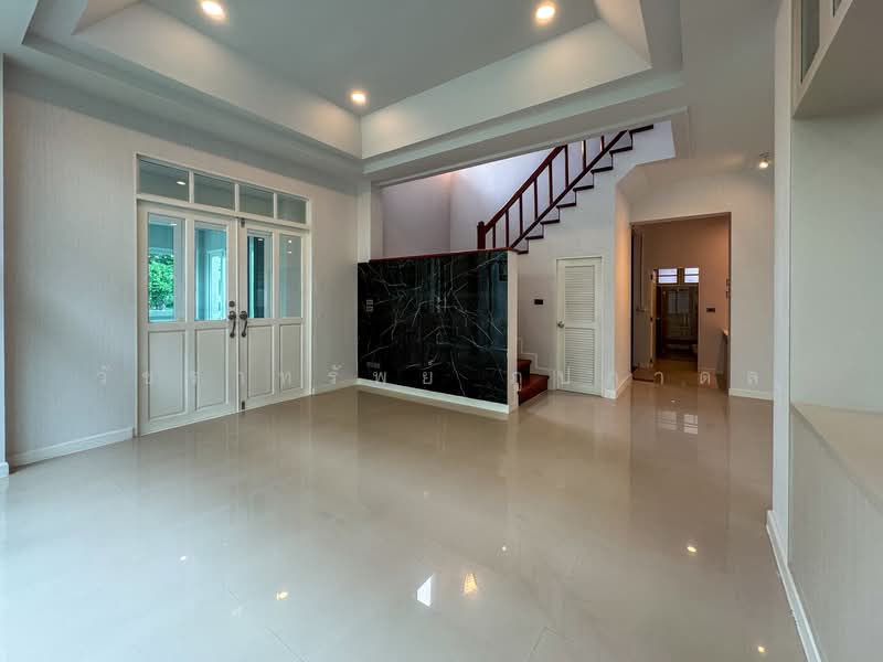 Perfect Place Sukhumvit 77-Suvarnabhumi, Samut Prakan, Lat Krabang Road, Rachathewa, Bang Plee, Samut Prakan, 4 Bedrooms, 280 sqm, Single Detached House For Sale, by วัชราทรัพย์ ภูปภาดล, 500223085 - DDproperty.com