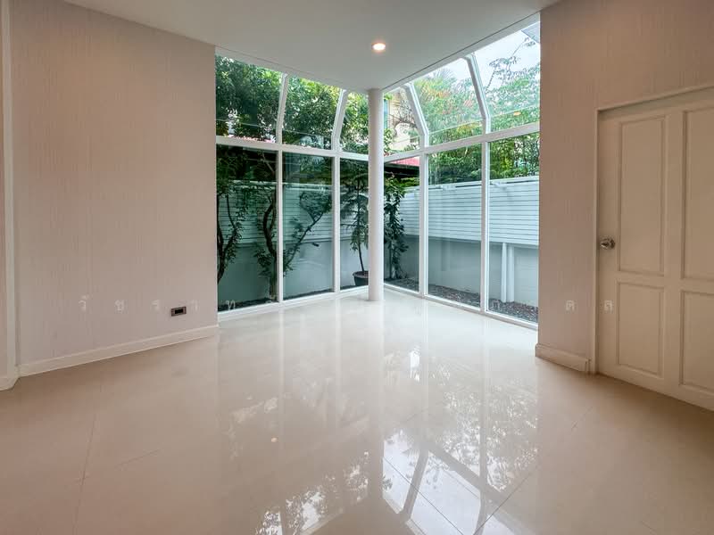 Perfect Place Sukhumvit 77-Suvarnabhumi, Samut Prakan, Lat Krabang Road, Rachathewa, Bang Plee, Samut Prakan, 4 Bedrooms, 280 sqm, Single Detached House For Sale, by วัชราทรัพย์ ภูปภาดล, 500223085 - DDproperty.com