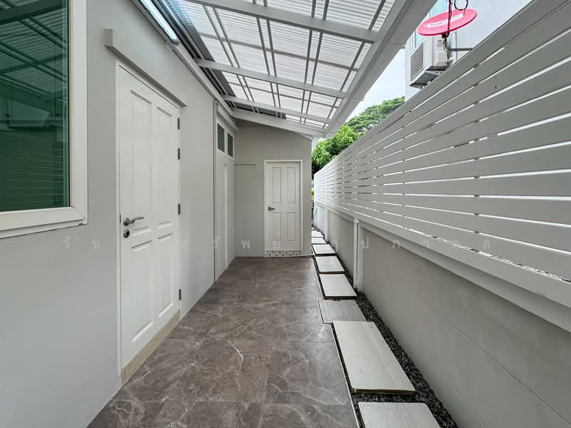 Perfect Place Sukhumvit 77-Suvarnabhumi : เพอร์เฟค เพลส สุขุมวิท77-สุวรรณภูมิ, สมุทรปราการ, ถนนลาดกระบัง, ราชาเทวะ, บางพลี, สมุทรปราการ, 280 ตร.ม., บ้านเดี่ยว ขาย, โดย วัชราทรัพย์ ภูปภาดล, 500223085 - DDproperty.com