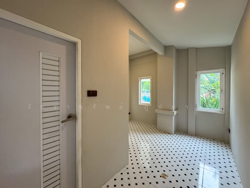 Perfect Place Sukhumvit 77-Suvarnabhumi, Samut Prakan, Lat Krabang Road, Rachathewa, Bang Plee, Samut Prakan, 4 Bedrooms, 280 sqm, Single Detached House For Sale, by วัชราทรัพย์ ภูปภาดล, 500223085 - DDproperty.com