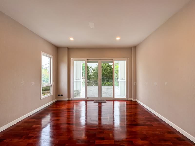 Perfect Place Sukhumvit 77-Suvarnabhumi, Samut Prakan, Lat Krabang Road, Rachathewa, Bang Plee, Samut Prakan, 4 Bedrooms, 280 sqm, Single Detached House For Sale, by วัชราทรัพย์ ภูปภาดล, 500223085 - DDproperty.com