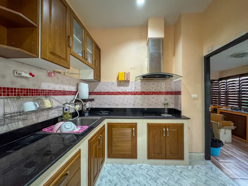 Perfect Place Sukhumvit 77-Suvarnabhumi : เพอร์เฟค เพลส สุขุมวิท77-สุวรรณภูมิ, สมุทรปราการ, ถนนลาดกระบัง, ราชาเทวะ, บางพลี, สมุทรปราการ, 219 ตร.ม., บ้านเดี่ยว ขาย, โดย วัชราทรัพย์ ภูปภาดล, 500223086 - DDproperty.com