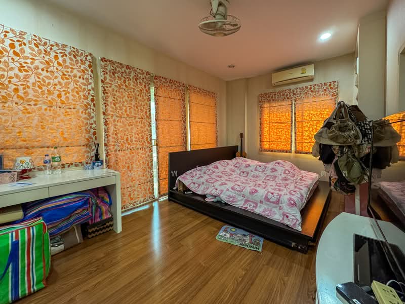 Perfect Place Sukhumvit 77-Suvarnabhumi : เพอร์เฟค เพลส สุขุมวิท77-สุวรรณภูมิ, สมุทรปราการ, ถนนลาดกระบัง, ราชาเทวะ, บางพลี, สมุทรปราการ, 250 ตร.ม., บ้านเดี่ยว ขาย, โดย วัชราทรัพย์ ภูปภาดล, 500223087 - DDproperty.com