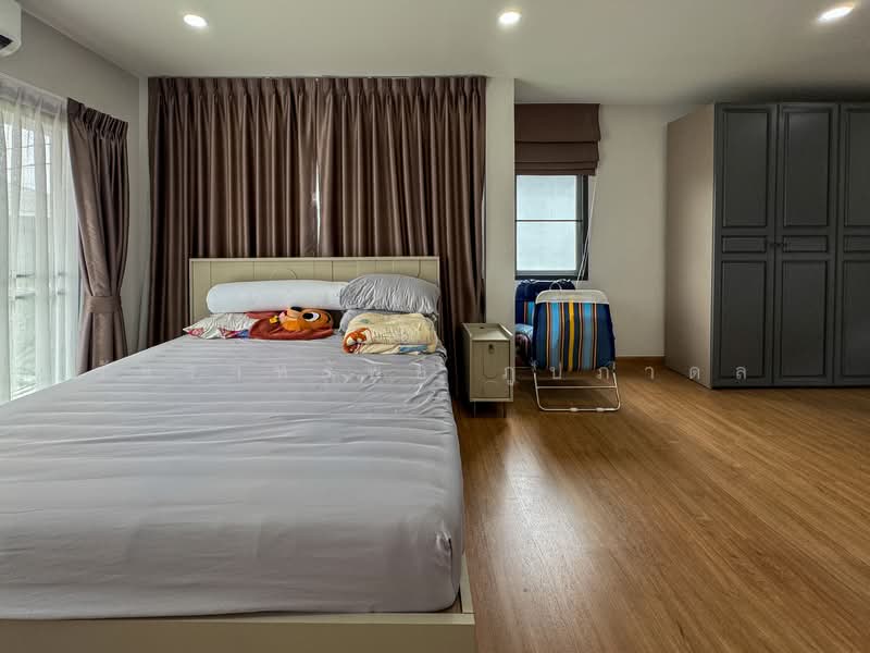 Centro Bangna-Kingkaew, Samut Prakan, Rachathewa, Bang Plee, Samut Prakan, 4 Bedrooms, 190 sqm, Single Detached House For Sale, by วัชราทรัพย์ ภูปภาดล, 500223089 - DDproperty.com