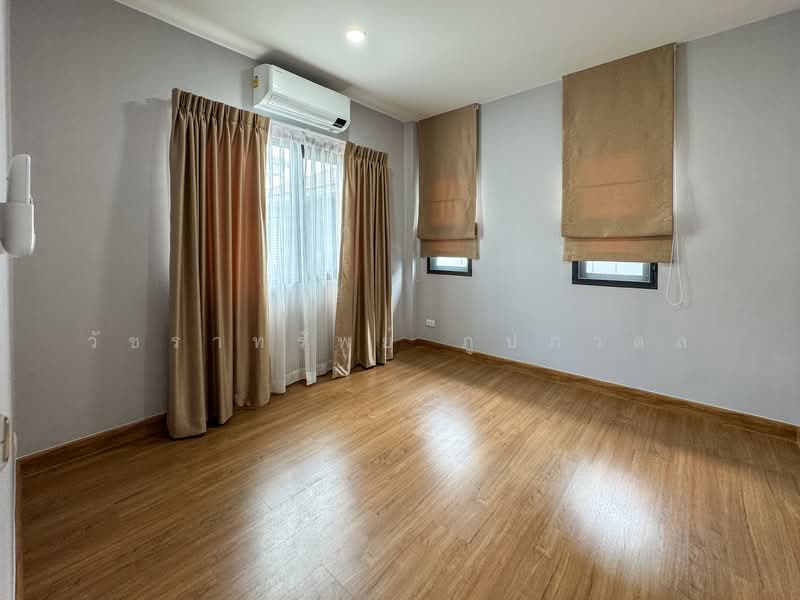 Centro Bangna-Kingkaew, Samut Prakan, Rachathewa, Bang Plee, Samut Prakan, 4 Bedrooms, 190 sqm, Single Detached House For Sale, by วัชราทรัพย์ ภูปภาดล, 500223089 - DDproperty.com