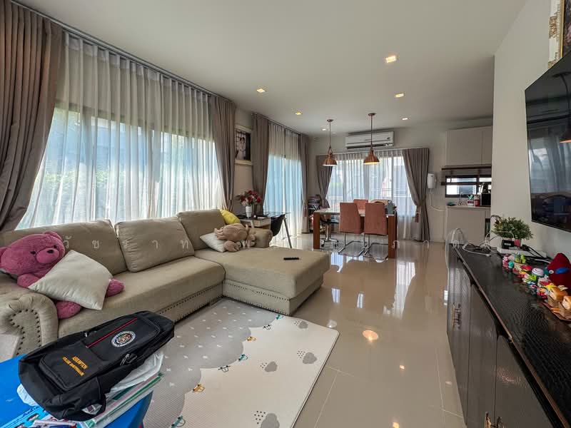 Burasiri Wongwaen-On Nut, Samut Prakan, Soi Kanchanaphisek 39, Kanchanaphisek Road, Rachathewa, Bang Plee, Samut Prakan, 3 Bedrooms, 152 sqm, Single Detached House For Sale, by วัชราทรัพย์ ภูปภาดล, 500223093 - DDproperty.com