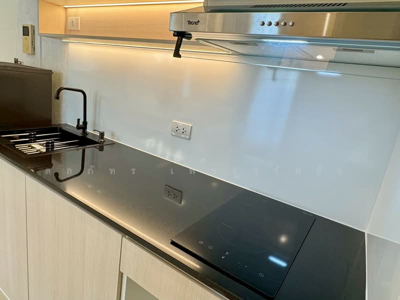 Airlink Residence, Bangkok, Rom Klao Road, Khlong Sam Prawet, Lat Krabang, Bangkok, 1 Bedroom, 36 sqm, Condo For Sale, by ดลภัทร เพชรจรัสชัย, 500223095 - DDproperty.com