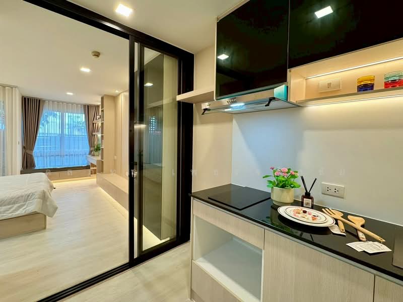 Airlink Residence, Bangkok, Rom Klao Road, Khlong Sam Prawet, Lat Krabang, Bangkok, Studio, 29 sqm, Condo For Sale, by ดลภัทร เพชรจรัสชัย, 500223100 - DDproperty.com