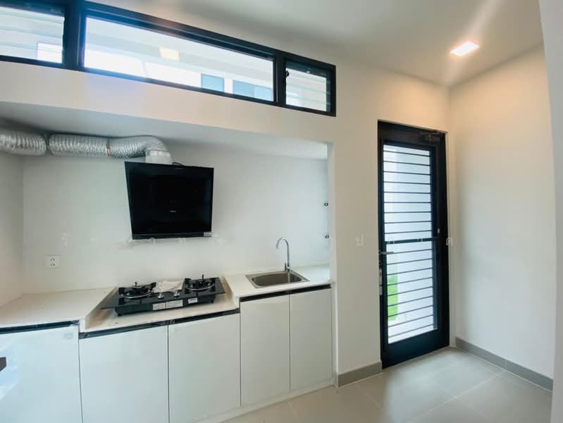 Mantana Bangna Km.15, Samut Prakan, 456 Bangna-Trad Road Km.15, Bang Chalong, Bang Plee, Samut Prakan, 4 Bedrooms, 240 sqm, Single Detached House For Sale, by วัชราทรัพย์ ภูปภาดล, 500223101 - DDproperty.com