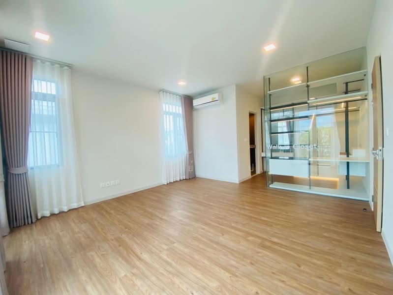 Mantana Bangna Km.15, Samut Prakan, 456 Bangna-Trad Road Km.15, Bang Chalong, Bang Plee, Samut Prakan, 4 Bedrooms, 240 sqm, Single Detached House For Sale, by วัชราทรัพย์ ภูปภาดล, 500223101 - DDproperty.com