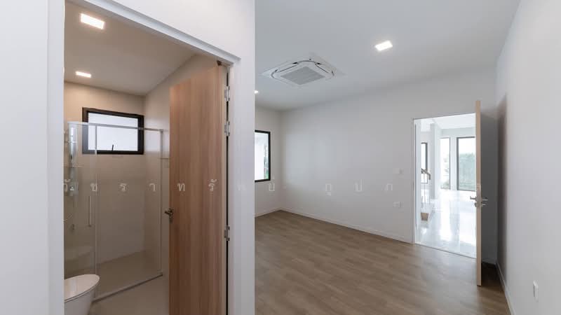 Mantana Bangna Km.15, Samut Prakan, 456 Bangna-Trad Road Km.15, Bang Chalong, Bang Plee, Samut Prakan, 4 Bedrooms, 240 sqm, Single Detached House For Sale, by วัชราทรัพย์ ภูปภาดล, 500223101 - DDproperty.com