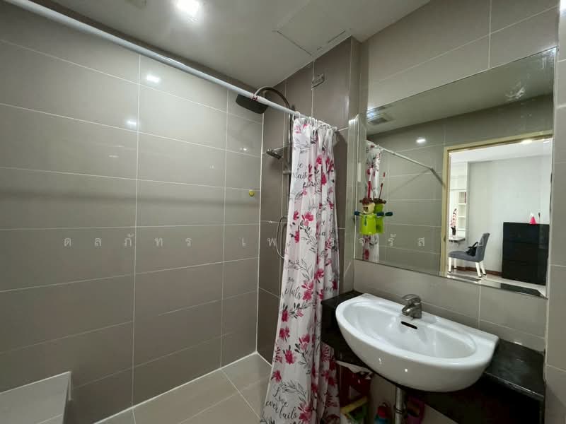 Airlink Residence, Bangkok, Rom Klao Road, Khlong Sam Prawet, Lat Krabang, Bangkok, 1 Bedroom, 36 sqm, Condo For Sale, by ดลภัทร เพชรจรัสชัย, 500223108 - DDproperty.com