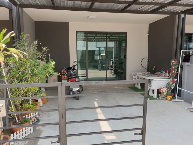 ราคาดีที่สุด! ขายทาวน์เฮ้าส์ 2 ชั้น โครงการพลีโน่ ชัยพฤกษ แจ้งวัฒนะ, Nonthaburi, Khlong Phra Udom, Pak Kret, Nonthaburi, 3 Bedrooms, 107 sqm, Townhouse For Sale, by คุณลี, 500223165 - DDproperty.com