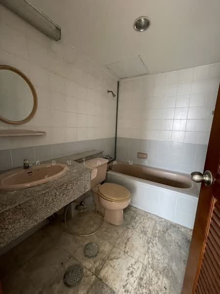 Kensington Place, Bangkok, Soi Chaeng Watthana 13, Thung Song Hong, Lak Si, Bangkok, 3 Bedrooms, 136 sqm, Condo For Sale, by คอนโดคนรวย, 500223186 - DDproperty.com