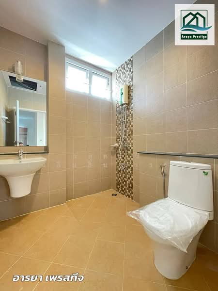 Perfect Place Sukhumvit 77-Suvarnabhumi, Samut Prakan, Lat Krabang Road, Rachathewa, Bang Plee, Samut Prakan, 4 Bedrooms, 220 sqm, Single Detached House For Sale, by วิสุทธินี เฉลิมสินสุวรรณ, 500223187 - DDproperty.com