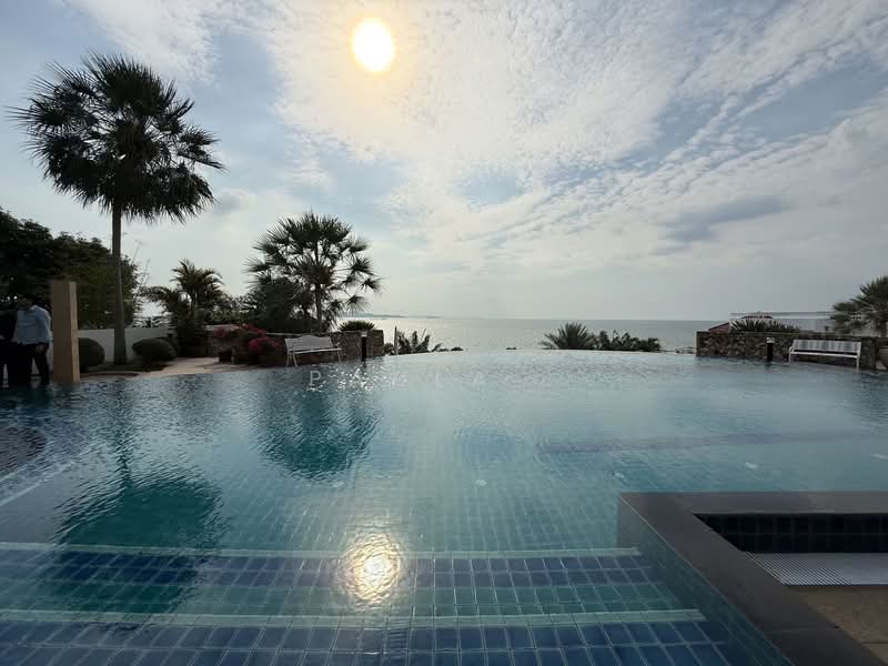 Luxury Beachfront Condo for Sale at Wongamat Beach, Chon Buri (Pattaya), Na Kloe, Bang Lamung (Pattaya), Chon Buri (Pattaya), 3 Bedrooms, 359 sqm, Villa For Sale, by Paula ., 500223222 - DDproperty.com