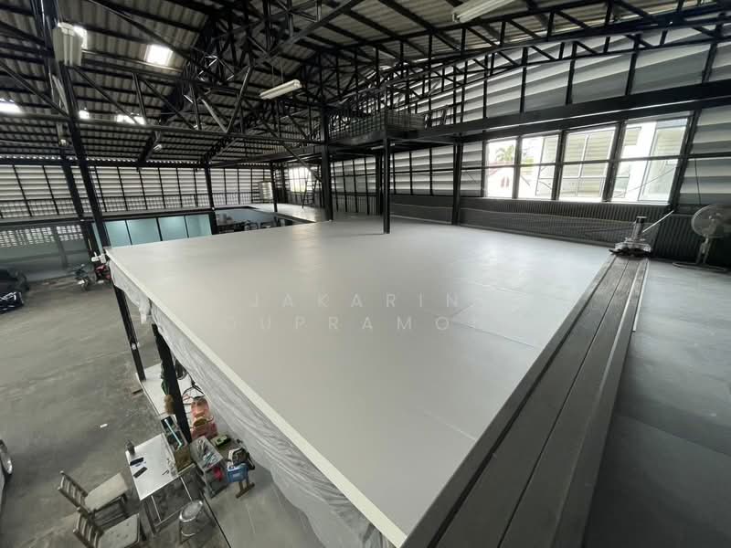 ให้เช่า - ให้เช่าโกดัง สวนผัก ราชพฤกษ์ ตลิ่งชัน 1,107 ตารางเมตร ใกล้รถไฟฟ้าสายสีแดง, กรุงเทพ