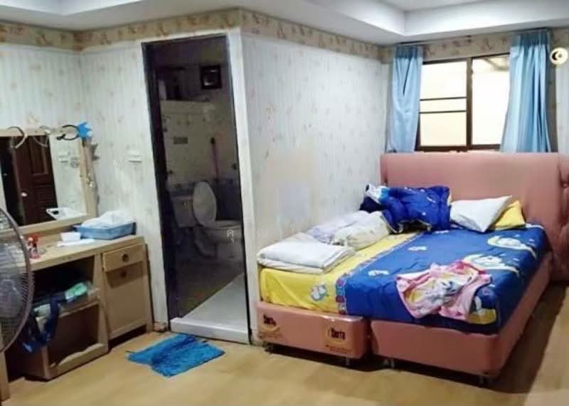 ขายอาคารพาณิชย์ 4 คูหา 4 ชั้นครึ่ง ติดถนนเทพารักษ์ ซอยไทรอัมเซ็นเตอร์ พร้อมเครน5ตัน, Samut Prakan, Bangphli Yai, Bang Plee, Samut Prakan, , 1,600 sqm, Shophouse For Sale, by คุณโจ, 500223266 - DDproperty.com