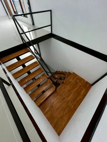 ให้เช่าโกดังพร้อมออฟฟิศพร้อมใช้ ขนาด 250 ตรม.ลำลูกกาคลอง4 ปทุมธานี, ปทุมธานี, ลาดสวาย, ลำลูกกา, ปทุมธานี, 332 ตร.ม., โกดัง-โรงงาน ให้เช่า, โดย ณภัทร พรสิริเมธากุล, 500223269 - DDproperty.com