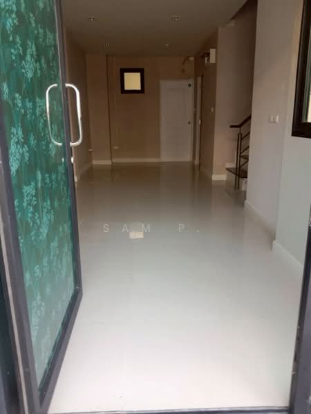 The Trop Urban Motorway-Ladkrabang : เดอะ ทรอป เออเบิร์น มอเตอร์เวย์-ลาดกระบัง, กรุงเทพ, ถนนพัฒนาการ, ทับยาว, ลาดกระบัง, กรุงเทพ, 101 ตร.ม., ทาวน์เฮ้าส์ ขาย, โดย Sam P., 500223283 - DDproperty.com