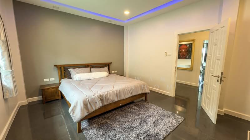 Green Field Villas 1, Chon Buri (Pattaya), Soi Moobaan Green Field Villa, Bang Lamung, Bang Lamung (Pattaya), Chon Buri (Pattaya), 5 Bedrooms, 482 sqm, Single Detached House For Rent, by Benjawan Chukunhom, 500223286 - DDproperty.com