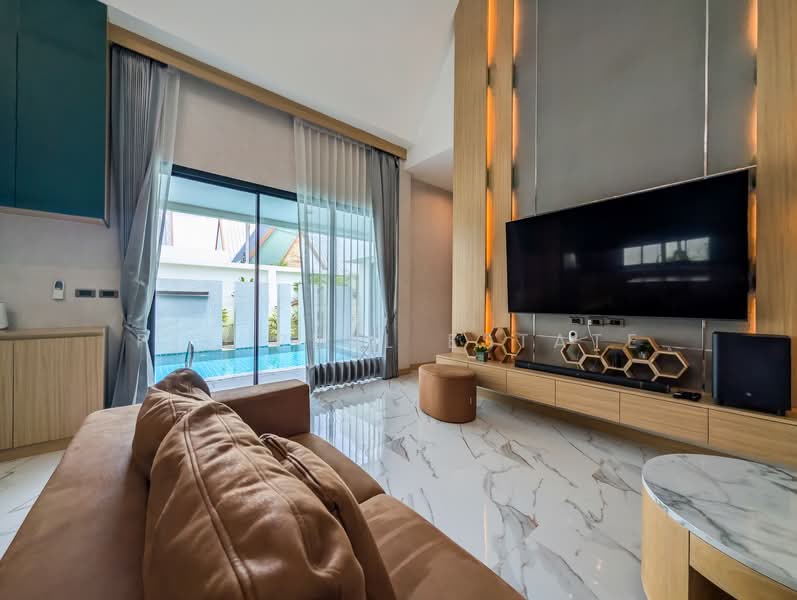 Pool Villa for Sale East Pattaya Modern Luxury Nordic Design, Chon Buri (Pattaya), Bang Lamung, Bang Lamung (Pattaya), Chon Buri (Pattaya), 3 Bedrooms, 220 sqm, Villa For Sale, by PLC Real Estate, 500223302 - DDproperty.com