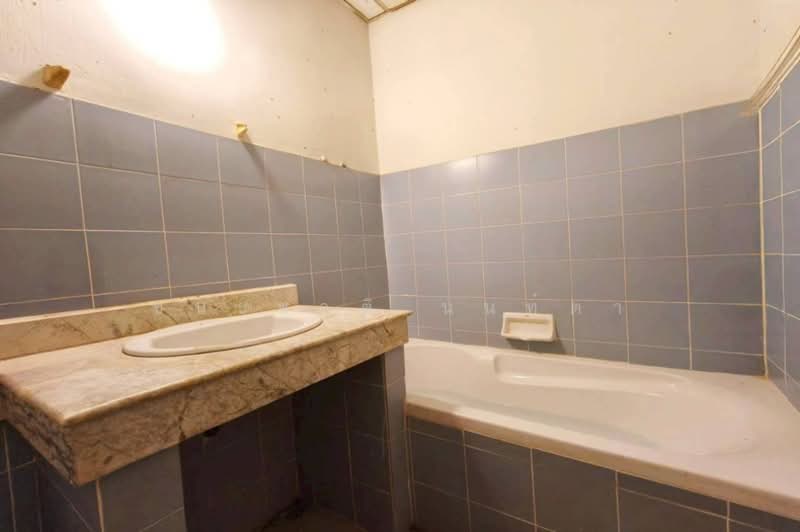 Piyawararom Village Phase 3, Nonthaburi, Baan Kluay-Sai Noi Road, Sai Noi, Sai Noi, Nonthaburi, 3 Bedrooms, 176 sqm, Single Detached House For Sale, by ชนะชาติ นนท์ตา, 500223304 - DDproperty.com