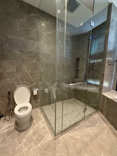 The Diplomat 39, Bangkok, 18 Soi Sukhumvit 39, Sukhumvit Road, Khlong Tan Nua, Watthana, Bangkok, 3 Bedrooms, 160 sqm, Condo For Rent, by Phitchaporn Kongsamrong, 500223305 - DDproperty.com