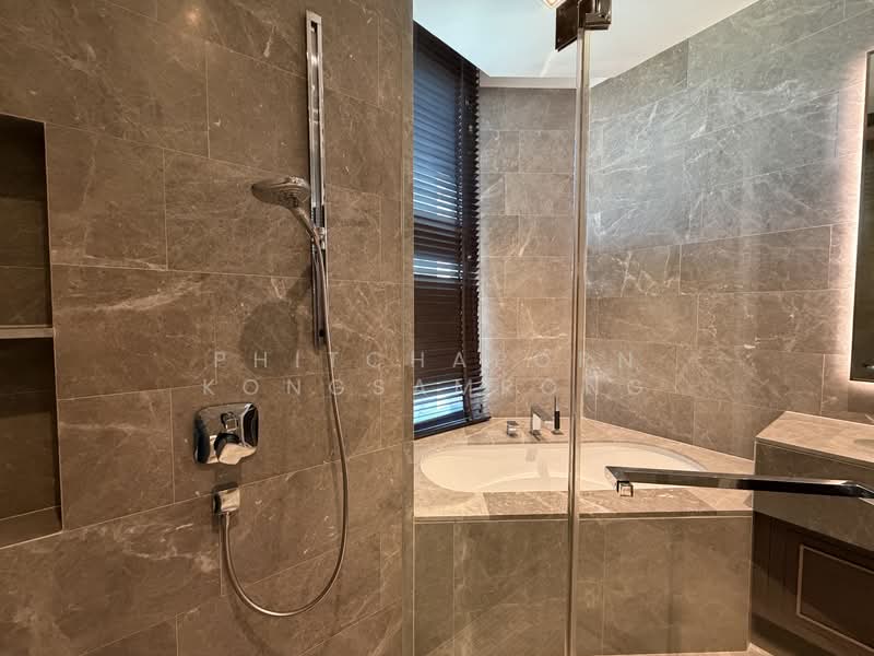 The Diplomat 39, Bangkok, 18 Soi Sukhumvit 39, Sukhumvit Road, Khlong Tan Nua, Watthana, Bangkok, 3 Bedrooms, 160 sqm, Condo For Rent, by Phitchaporn Kongsamrong, 500223305 - DDproperty.com