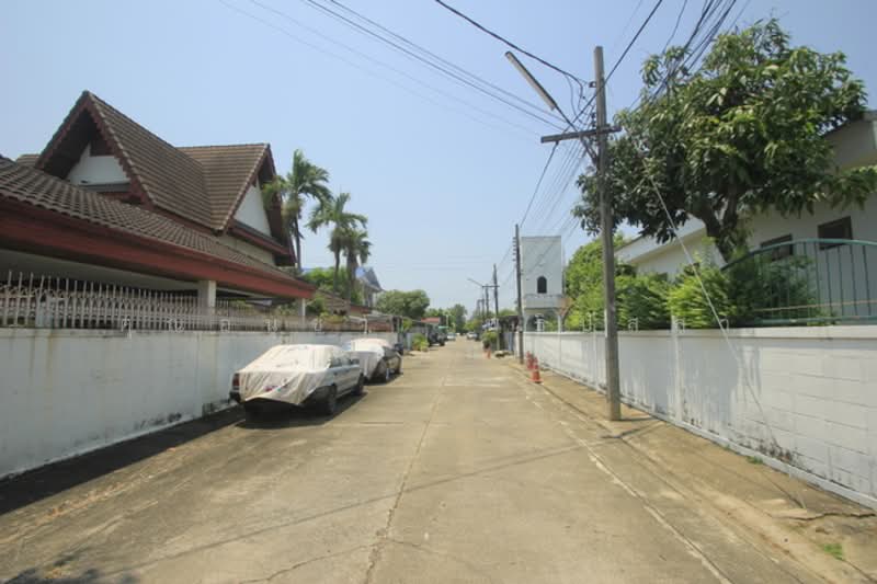 สินพัฒนาธานี (พุทธมณฑลสาย2) ถ.ทวีวัฒนา กาญจนาภิเษก ซ.ทวีวัฒนา กาญจนาภิเษก15 แขวงทวีวัฒนา เขตทวีวัฒนา, Bangkok, ทวีวัฒนา, Thawi Watthana, Thawi Watthana, Bangkok, , 400 sqm, Land For Sale, by คุณอนุชา โพธิปัสสา (บอย), 500223315 - DDproperty.com