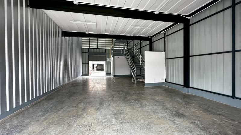 Warehouse and Office for Rent Sukhumvit 77 Onnut near srinuch bts (SPSEVE1188), Bangkok, Suan Luang, Suan Luang, Bangkok, , 108 sqm, Warehouse/Factory For Rent, by Khun Eve, 500223316 - DDproperty.com