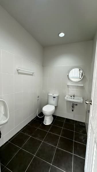 Warehouse and Office for Rent Sukhumvit 77 Onnut near srinuch bts (SPSEVE1188), Bangkok, Suan Luang, Suan Luang, Bangkok, , 108 sqm, Warehouse/Factory For Rent, by Khun Eve, 500223316 - DDproperty.com